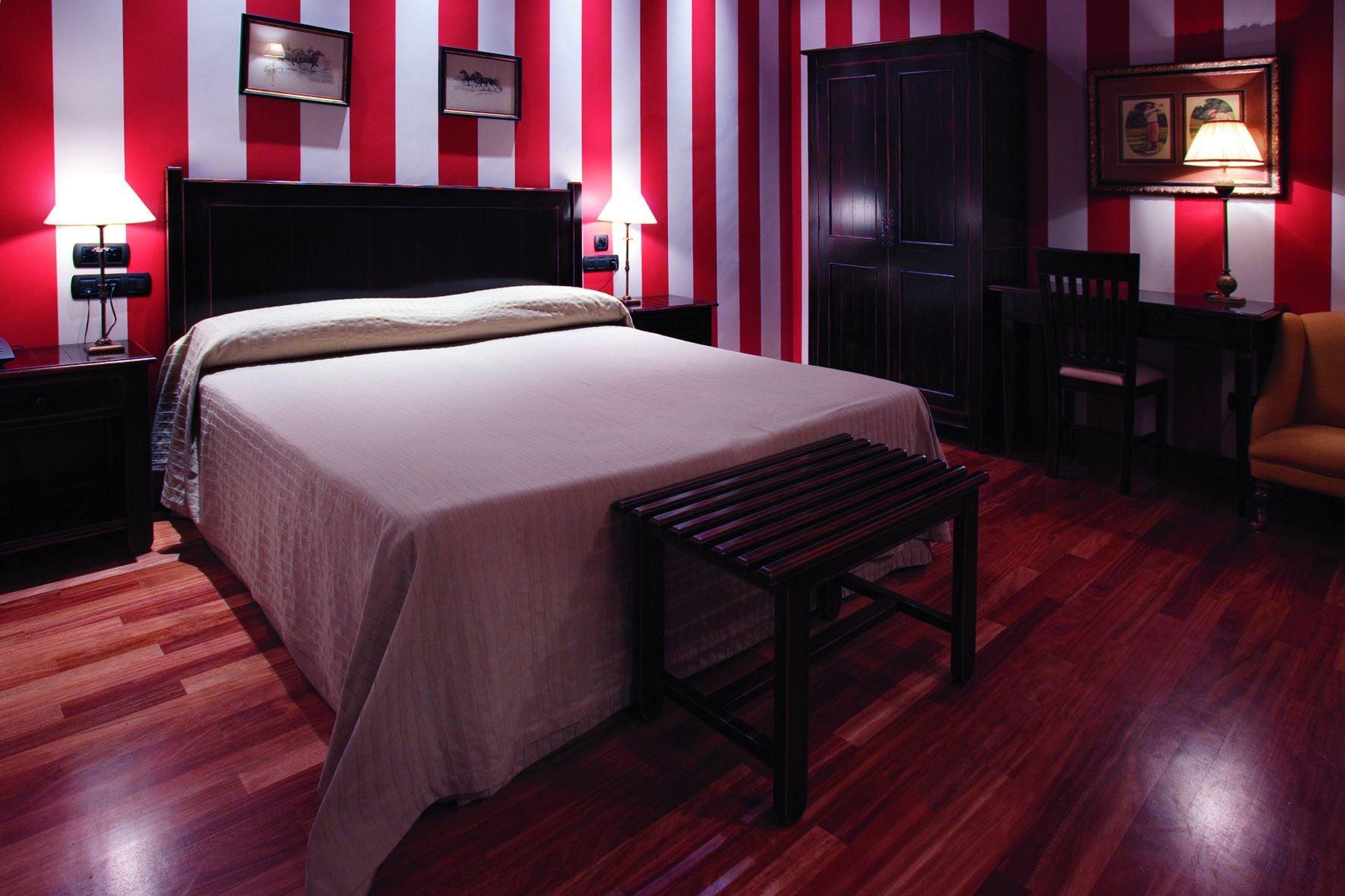 Hotel Vinicola Real-200 Monges Albelda De Iregua Room photo
